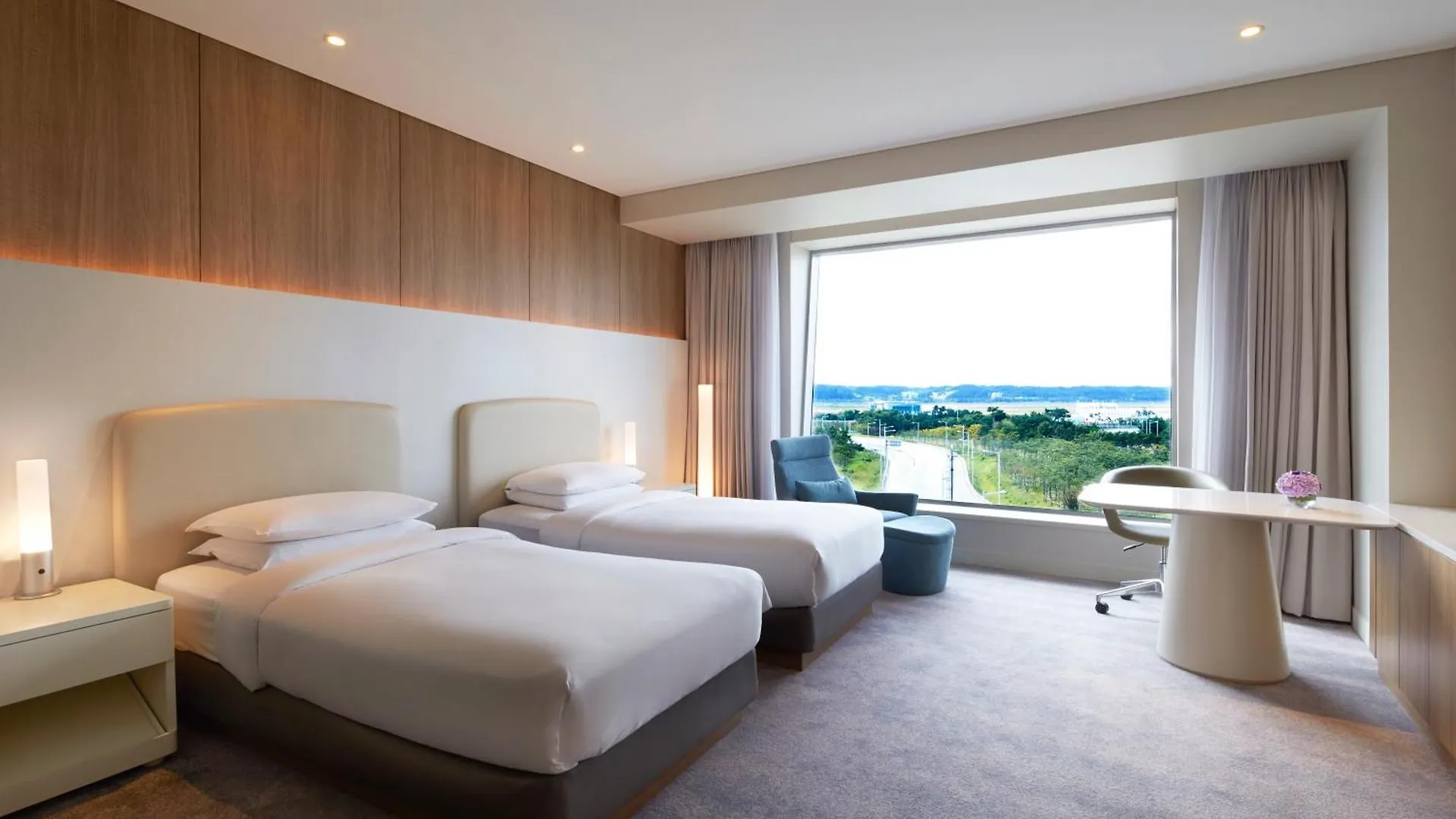 Hyatt Regency Incheon Paradise City 5*,  South Korea